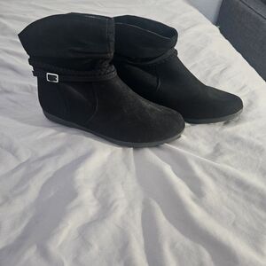 Black Ankle Boots with Braided Strap